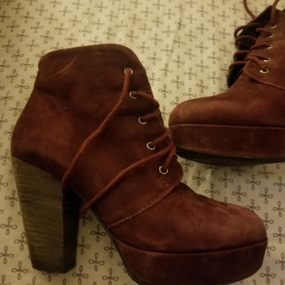 Steve Madden Booties